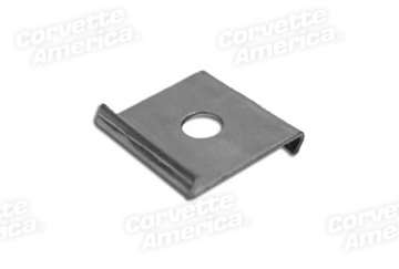 www.nexpart.de - SIDE MLDG RETAINER. 4REQ