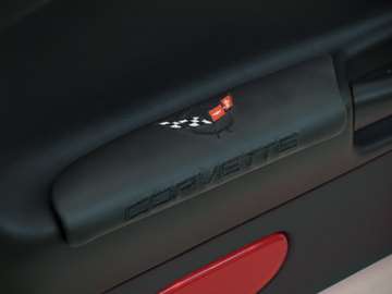 www.nexpart.de - LEATHER ARMREST PADS - BL