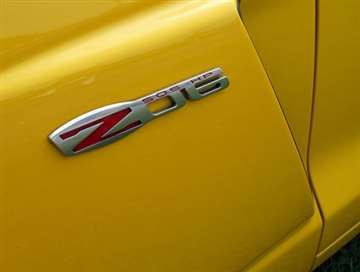 www.nexpart.de - FENDER EMBLEM - Z06