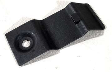 www.nexpart.de - DASH PAD MOUNTING CLIP. P